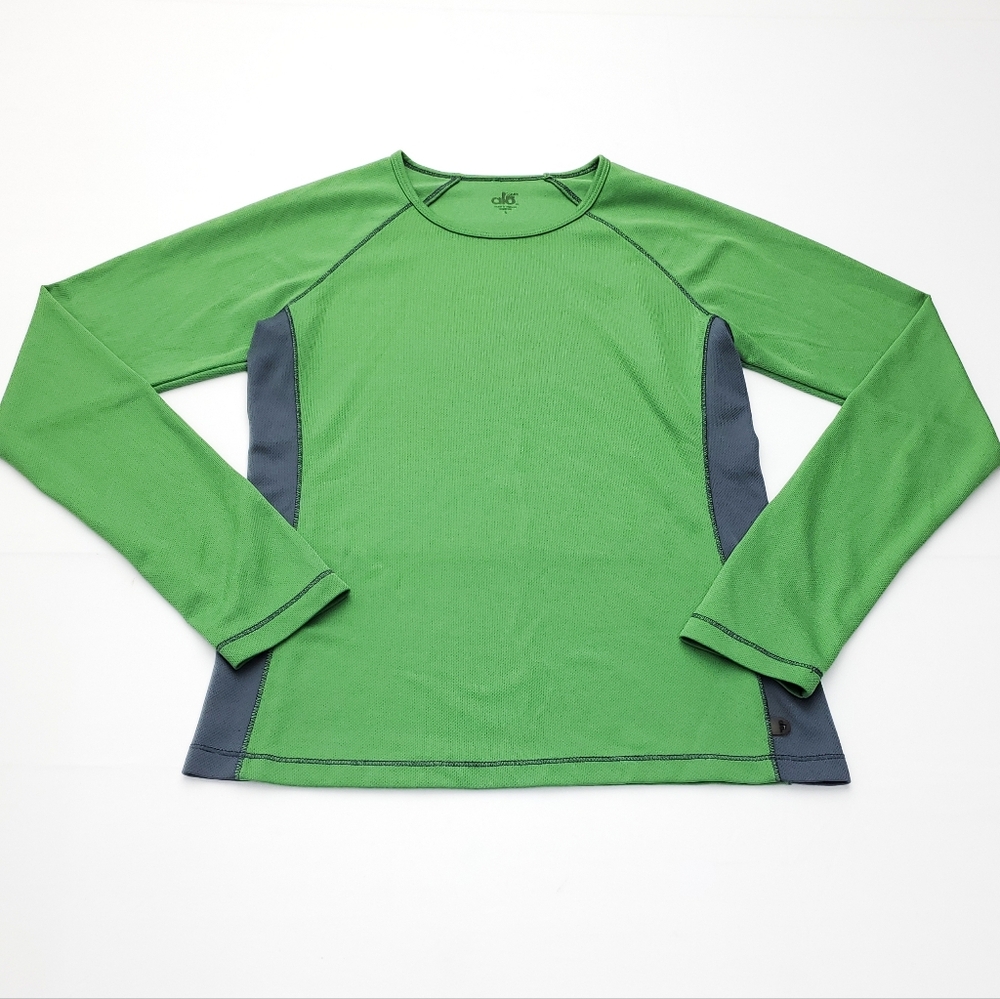 ALO Yoga Cool Fit Womens Long Sleeve Active Top Base Layer Green Athleisure Sz S
